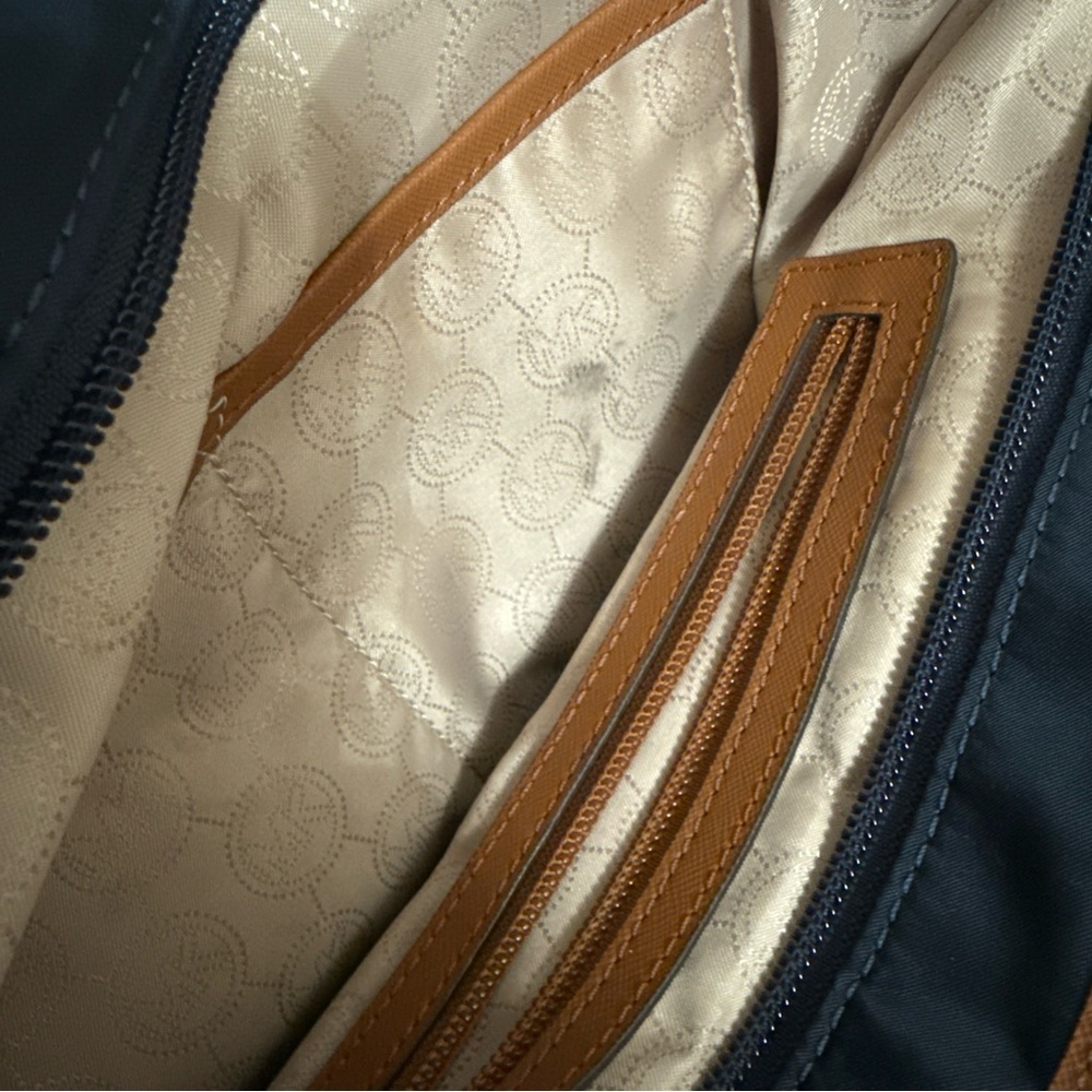 Michael Kors Kempton Nylon Satchel Tote Purse Shoulder Bag in Navy and Brown - Picture 9 of 13